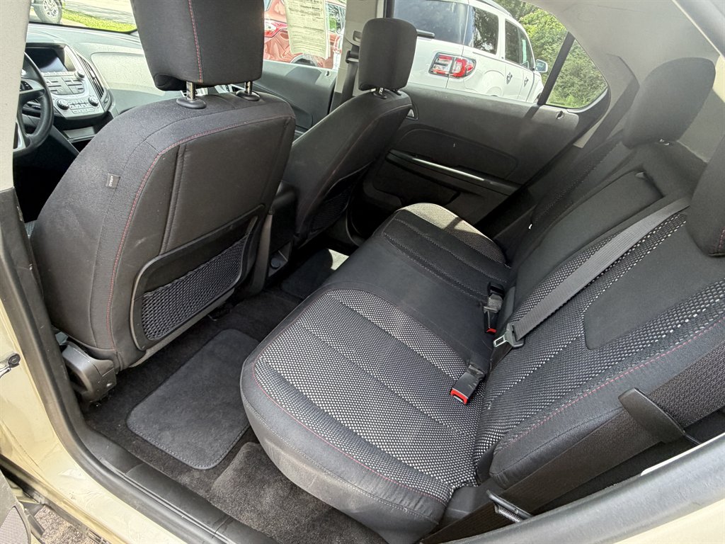 2016 Chevrolet Equinox LT - Photo 9