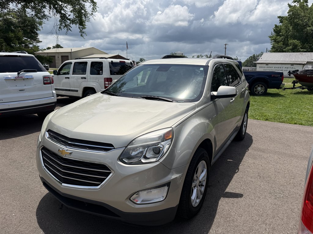 2016 Chevrolet Equinox LT's photo