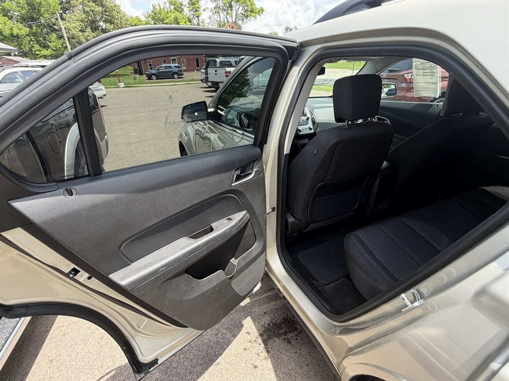 2016 Chevrolet Equinox LT - Photo 8