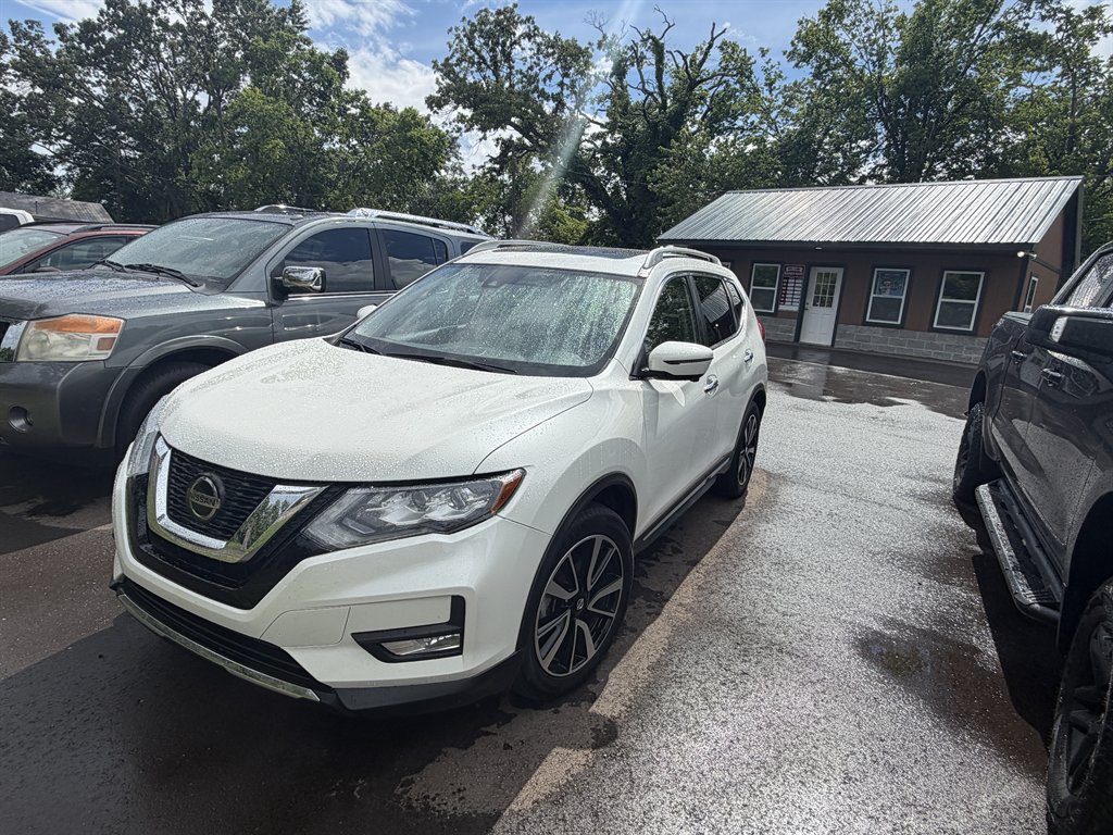 2019 Nissan Rogue SL FWD's photo