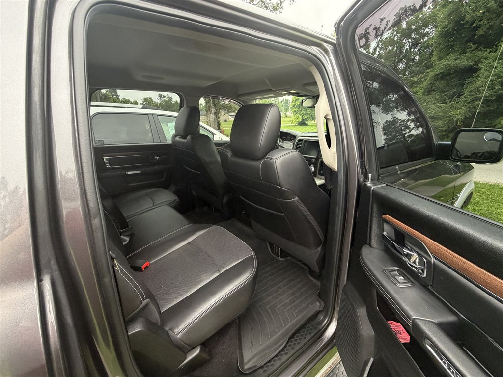 2016 RAM Ram 1500 Pickup Laramie - Photo 13