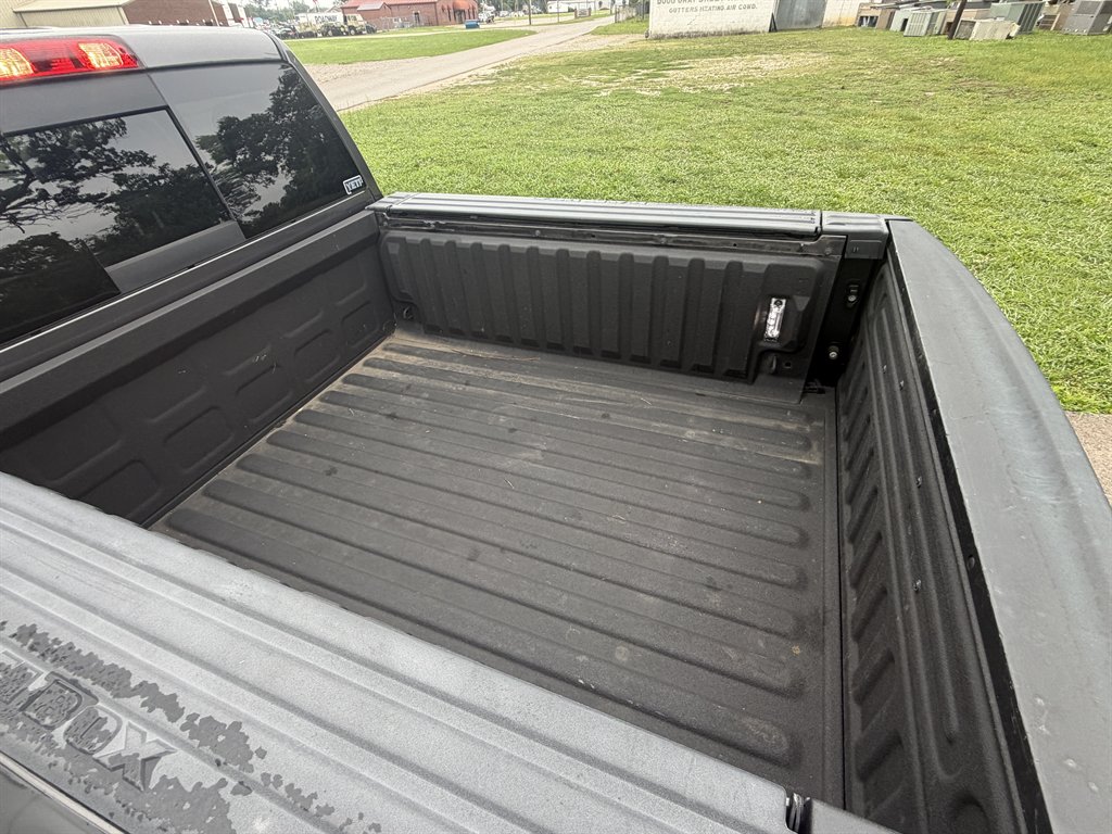 2016 RAM Ram 1500 Pickup Laramie - Photo 6