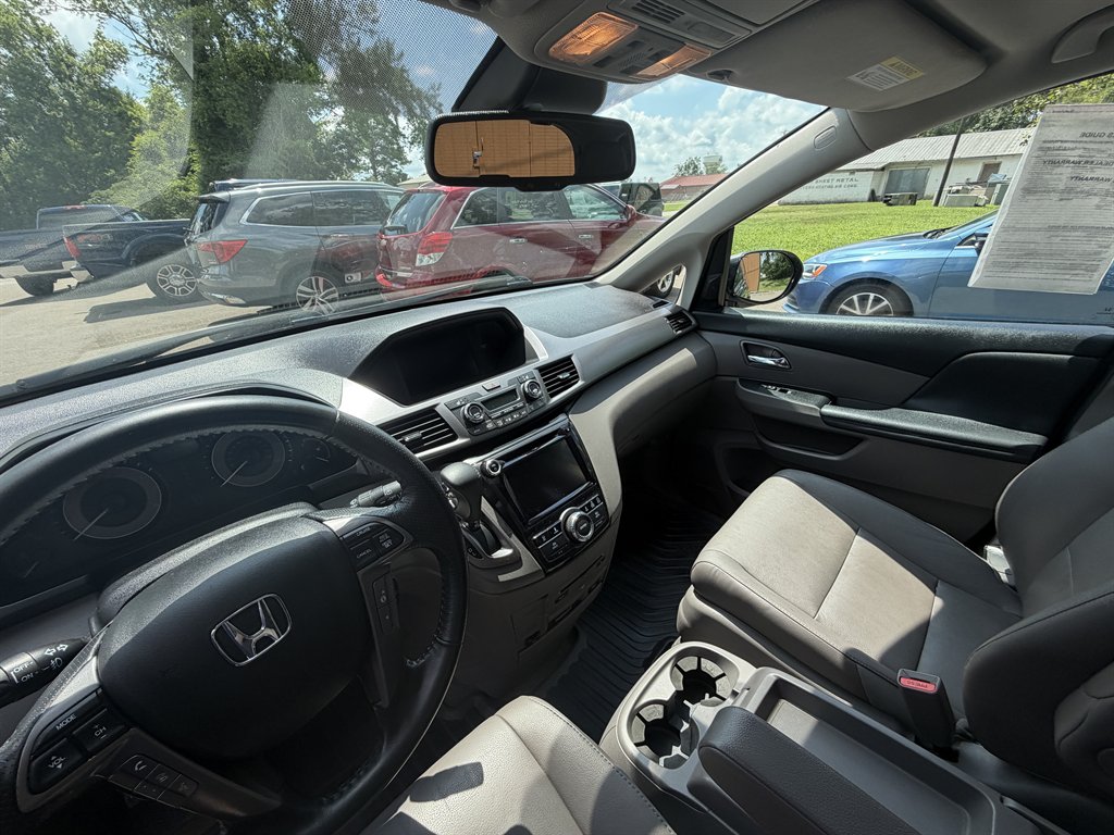 2014 Honda Odyssey Touring Elite - Photo 10
